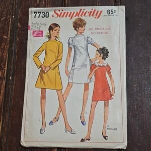 60's Simplicity Pattern 7730 MOD A-Line Dress Size 7JP Bust 32 Cut Junior Petite